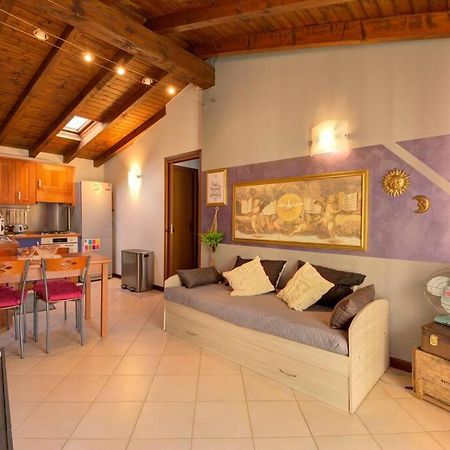 Casa Vacanza Angolo Della Corte Apartment Como Ngoại thất bức ảnh