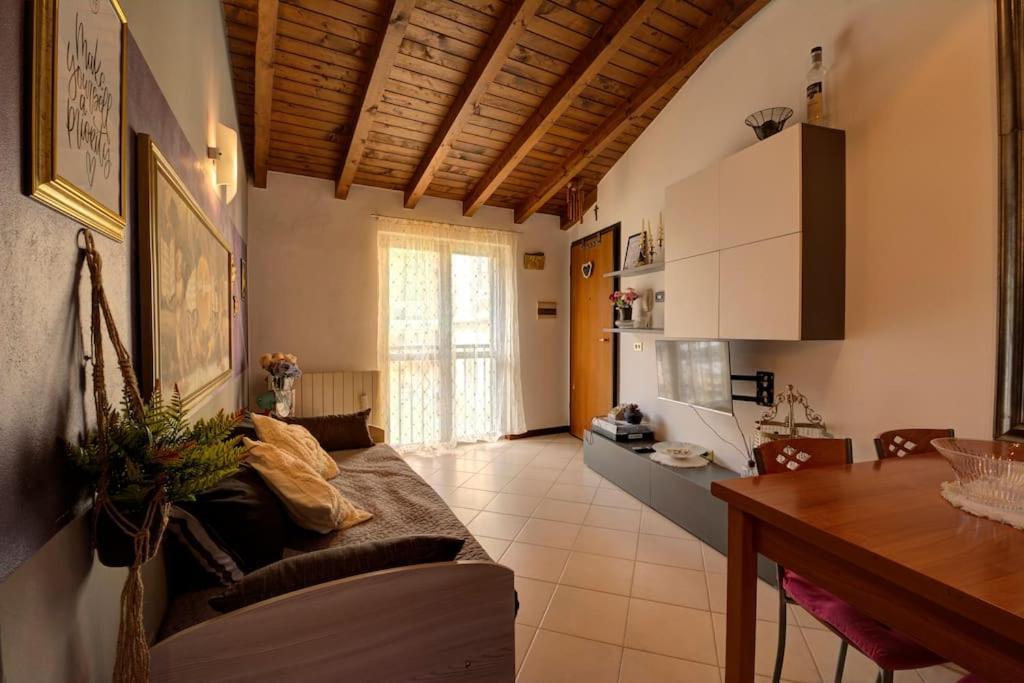 Casa Vacanza Angolo Della Corte Apartment Como Ngoại thất bức ảnh